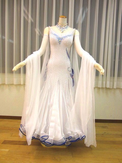 社交ダンス 白のスタンダードドレス-